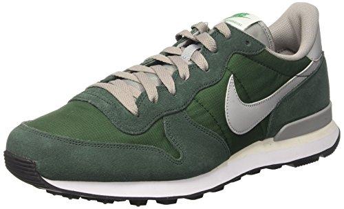 Nike Internationalist, Zapatillas para Hombre, Verde (Gorge Matte Silver/Grove Sail/White/Stadium Green), 40.5 EU